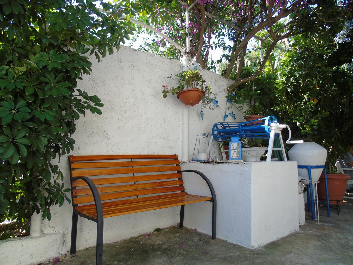 Iliada Hotel Skiathos Town Exterior photo